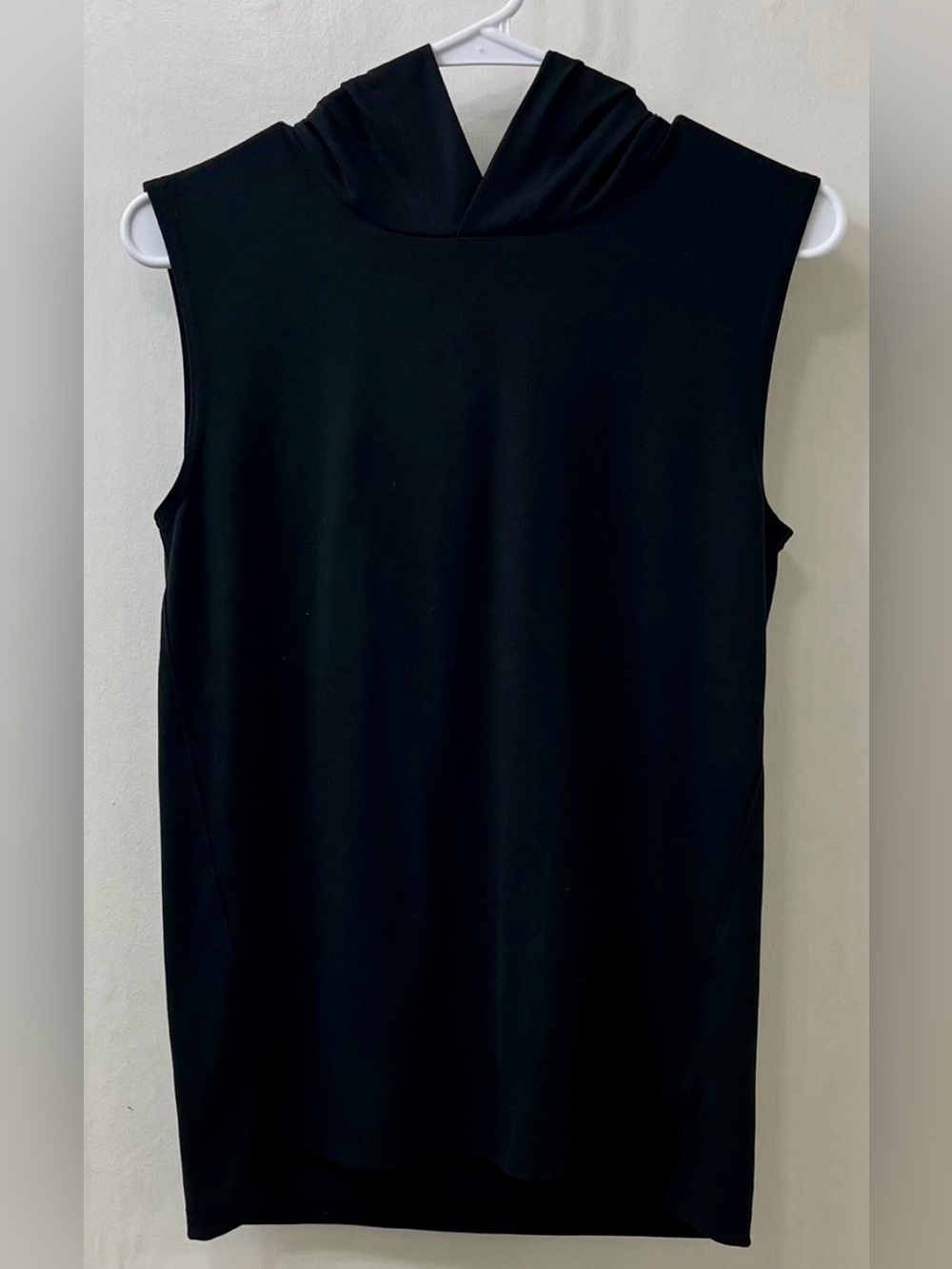 Set of 2 Black & Grey Sleeveless Hooded Tank Tops
